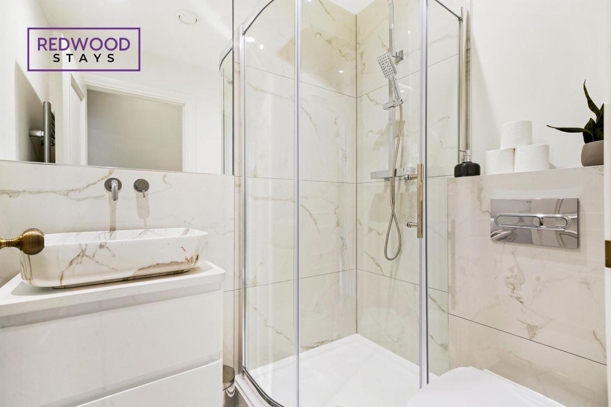 Top Quality 2 Bed 1 Bath Apartments For Contractors By Redwood Stays Reading Eksteriør bilde